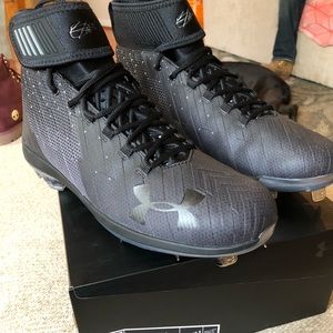 Under Armour Baseball Cleats